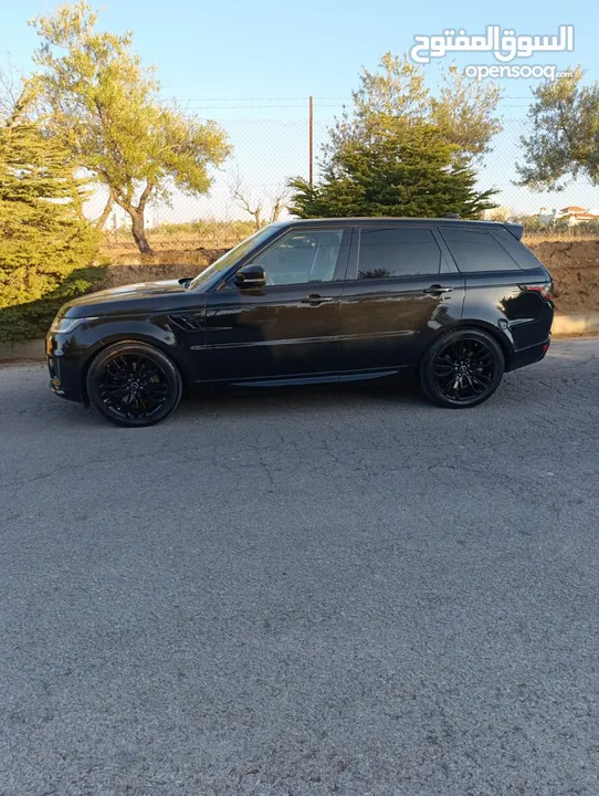 Range Rover sport HSE plug in black edition 2020