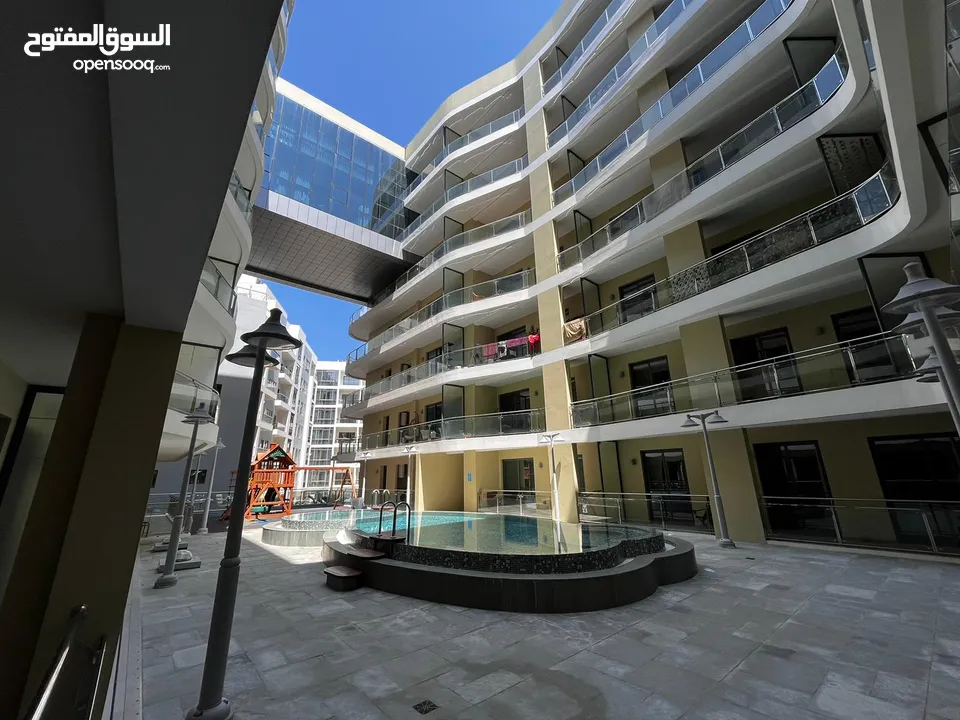 1 BR Spacious Freehold Flat For Sale – Muscat Hills