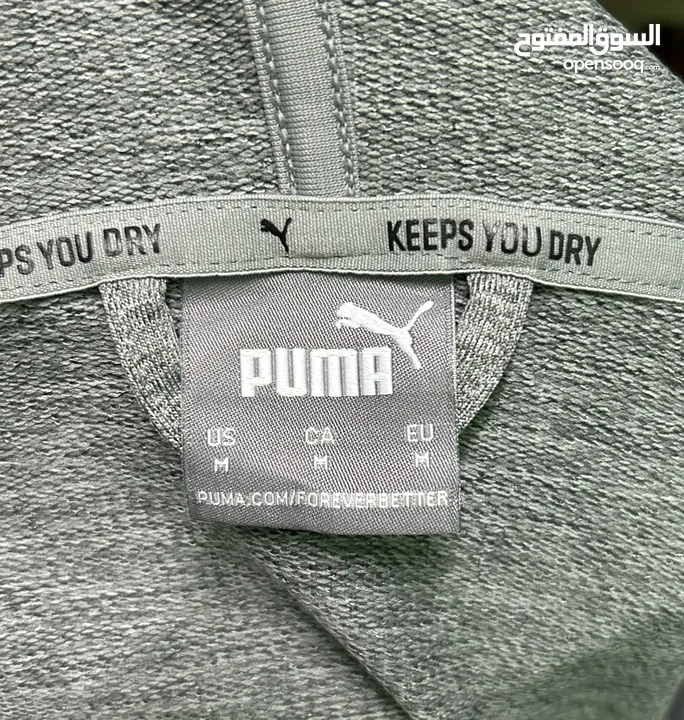 Puma (NEW)size M zip up hoodie