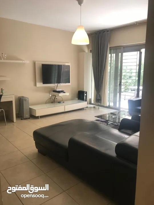 شقة مفروشة للإيجار  ( Property 43122 )-175083270