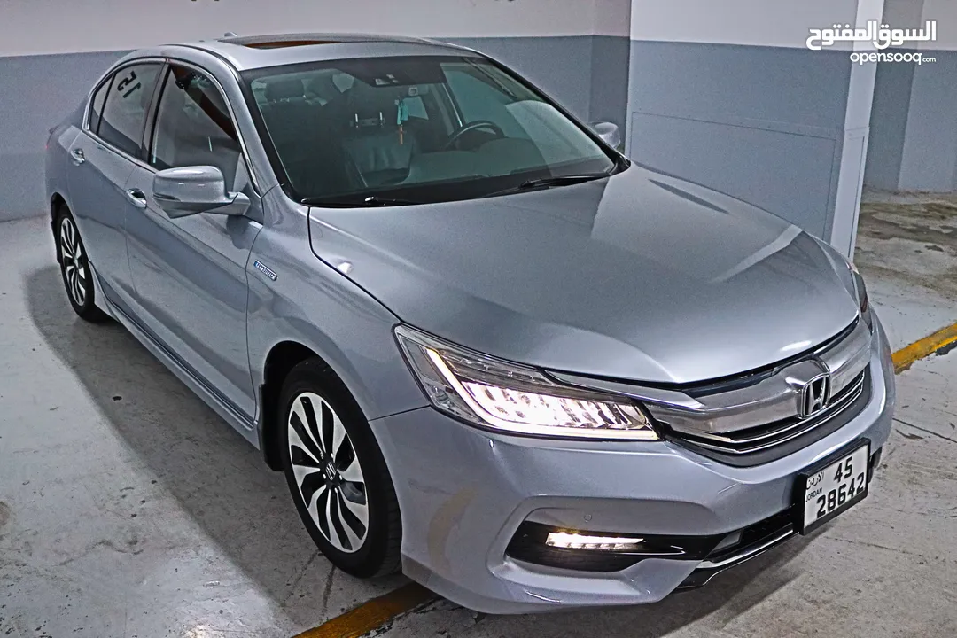 Honda Accord Touring Hybrid 2017