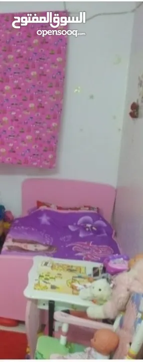 غرفة نوم من ايكيا بناتي من عمر سنتين الي 10 سنوات للبيع قابله للتفاوض