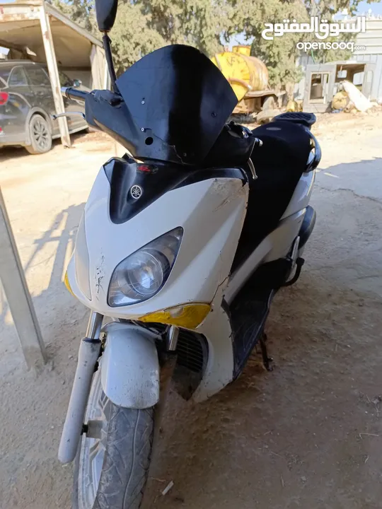 xmax مطور 250 صاروخ عالشارع