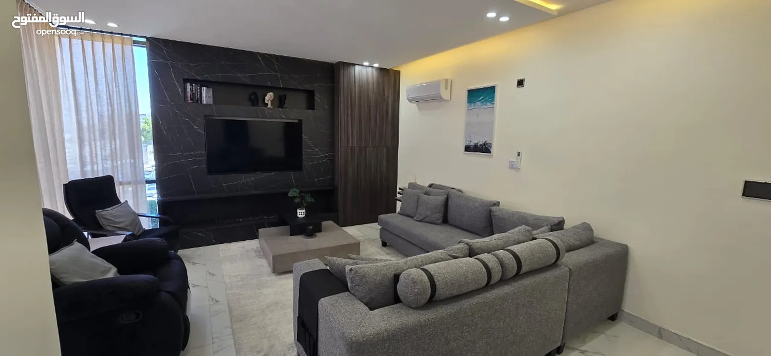 Luxury Furnished Apartment for Rent in Umm Uthaina with Panoramic View