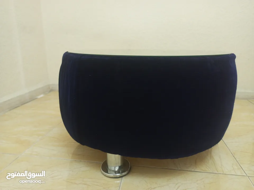 طاوله للبيع