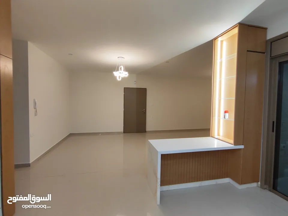 شقة جديده سوبر ديلوكس غير مفروش للايجار في الماصيون