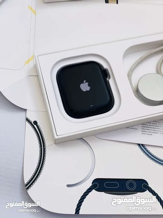ابل واتش سيريس 9 45    Apple Watche series 9 45mm