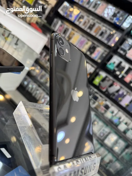 iPhone 11 128GB بطارية 92% الجهاز وكالة مش مفتوح ولا مغير فيه اي اشي
