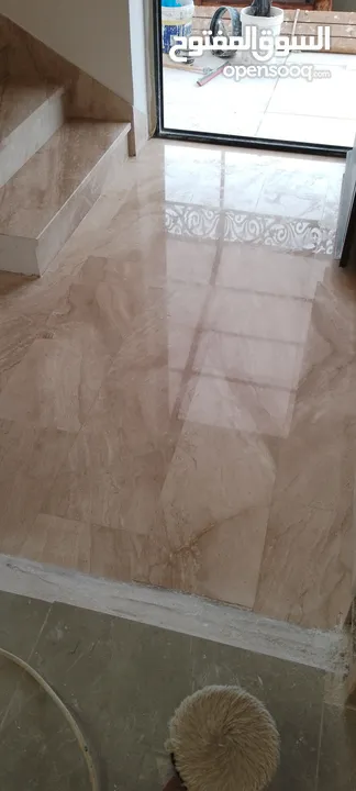 ابو صقر لأجلي البلاط والرخام والجرانيت والبوكسي وتنضيف السرميك والبورسلان