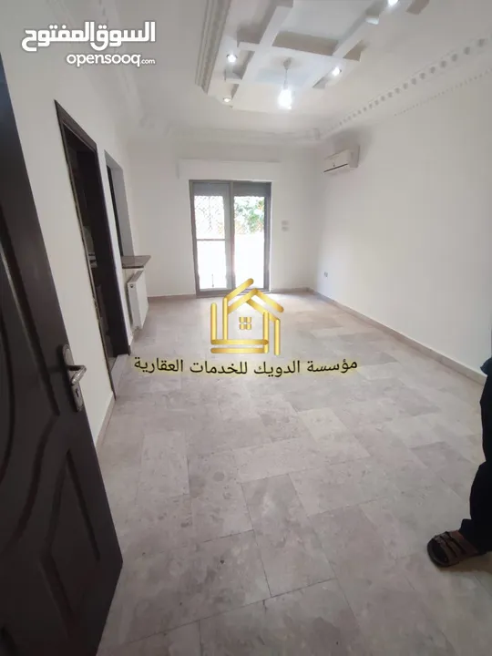 شقة سوبر ديلوكس في أرقى واجمل مناطق ام اذينة
