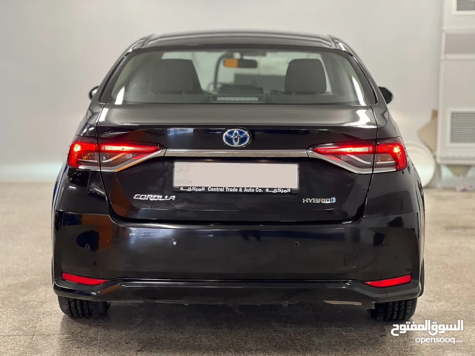 Toyota Corolla Hybrid 2019 ممشى قليل بحالة الوكالة