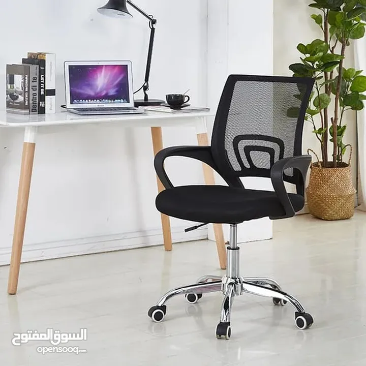 الكراسي المكتبيه عنا غير لانها جوده وراحه وجماال تشكيله كبيره من الكراسي المكتبيه لتناسب الجميع