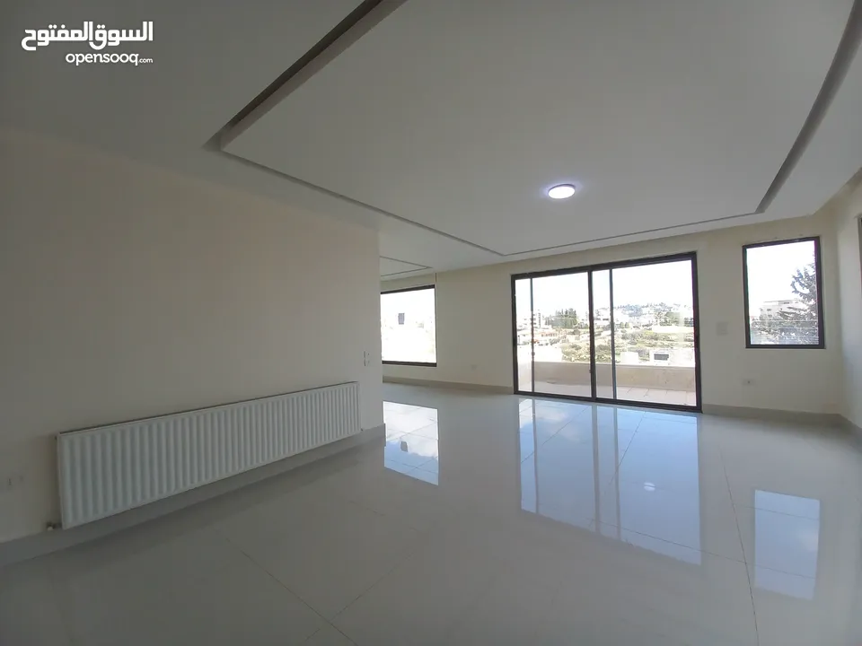 شقة غير مفروشة للإيجار 290م2 ( Property 19277 ) سنوي فقط