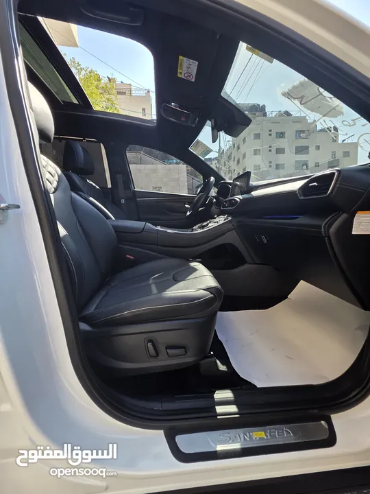 Hyundai Santa Fe Hybrid
