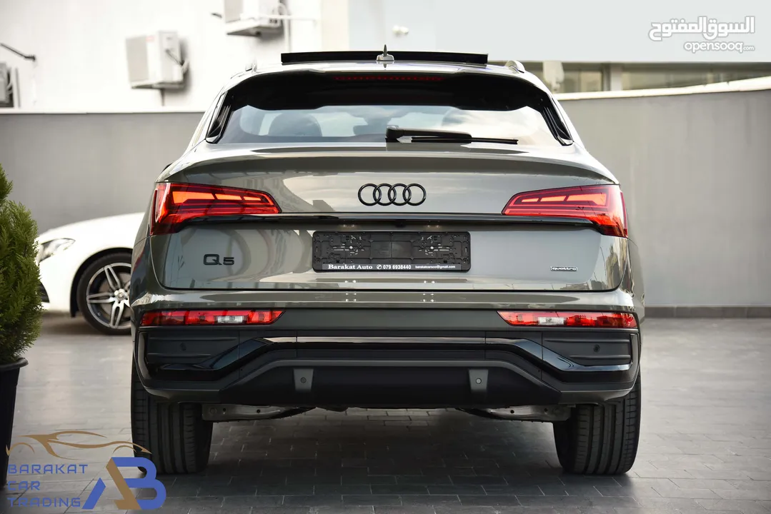 اوديQ5 اس لاين مايلد هايبرد بلاك ايديشن وارد وكفالة الوكالة2023 Audi Q5 Quattro S Line Black Edition