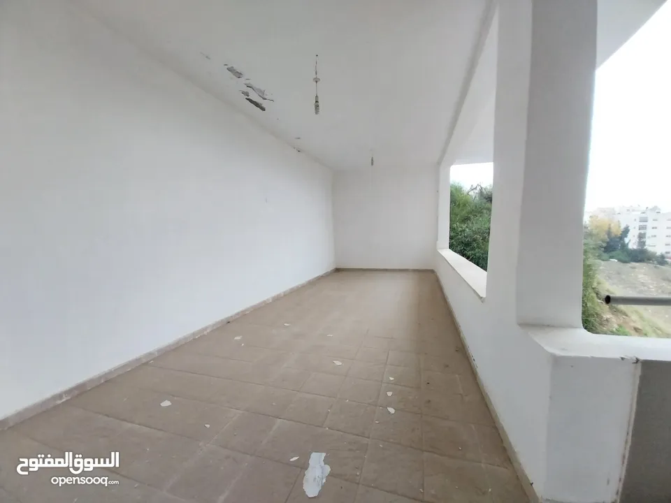 Not Furnished Apartment to Rent 409sqm ( Property 19040 )-174813513