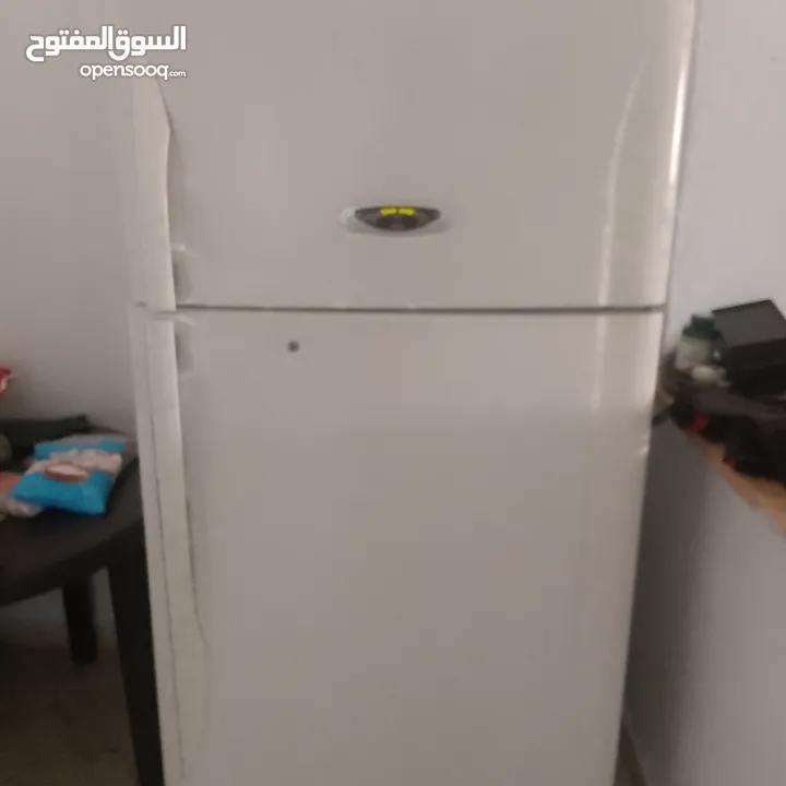 ثلاجه دايو كبيره توسع خاروفين