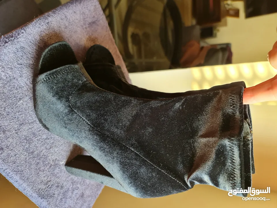 Max Mara Steve Madden H&M Crocs Milano shoes from owner  most them are new,some of them used