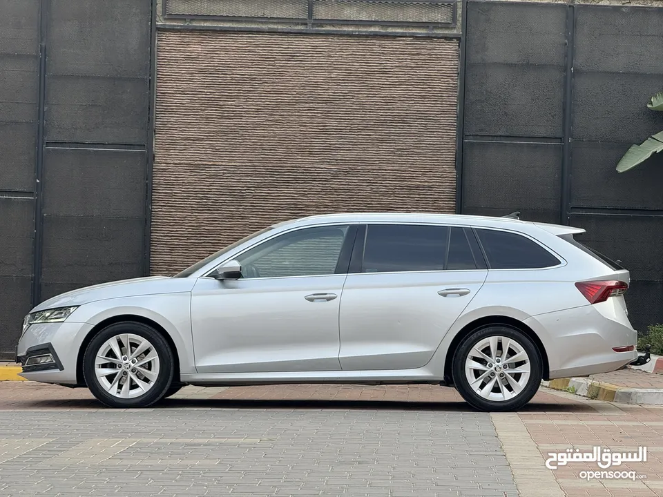 حبة نادرة ، و بسعررررر مغررري ، عداد قليل و فحص نخب Škoda Octavia Station A8_