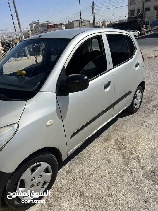 هيونداي i10 2009 قطاره بنزين للبيع بسعر مغري ولقطه