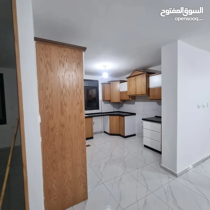 شقة 150 م للبيع مقابل ديوان الموظفين