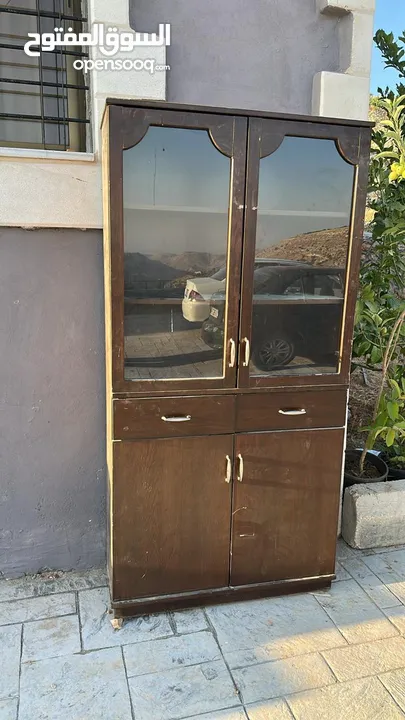 اثاث مستعمل