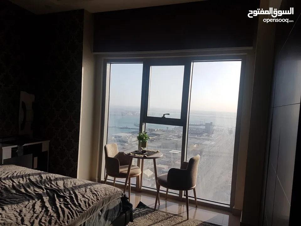 For rent in Juffair sea view 1bhk للإيجار في الحفير غرفه وصاله أطلاله بحريه