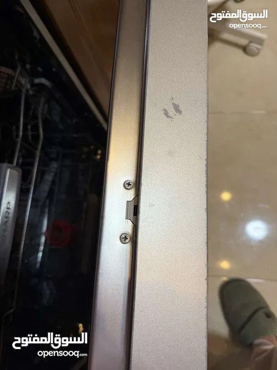 جلاية شارب بحالة ممتازة جدا