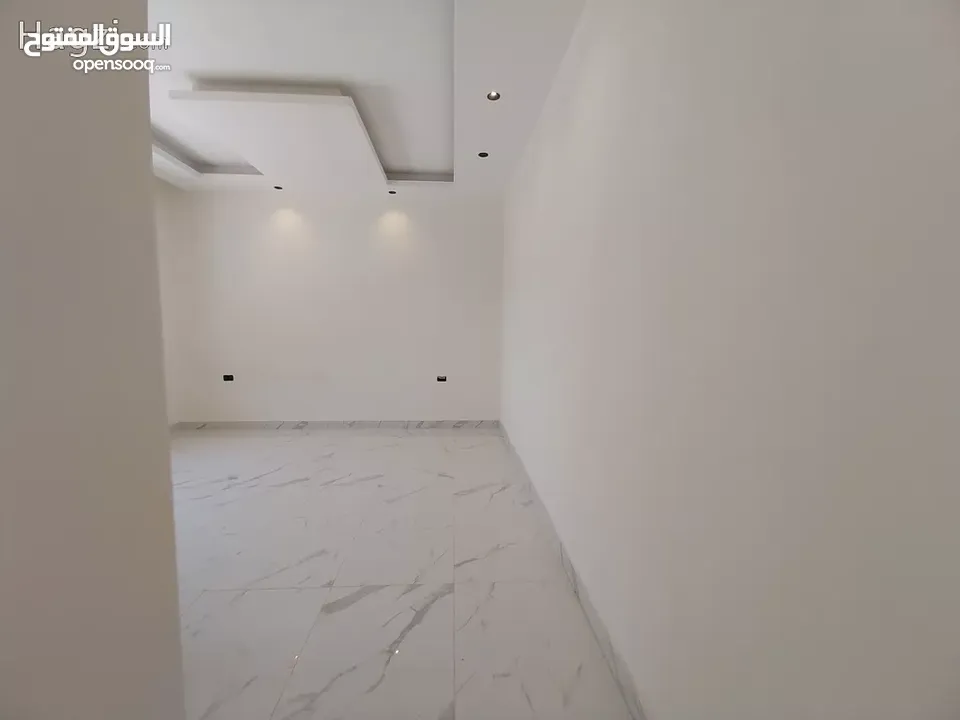 شقه للبيع  في ضاحيه النخيل ( Property ID : 33278 )