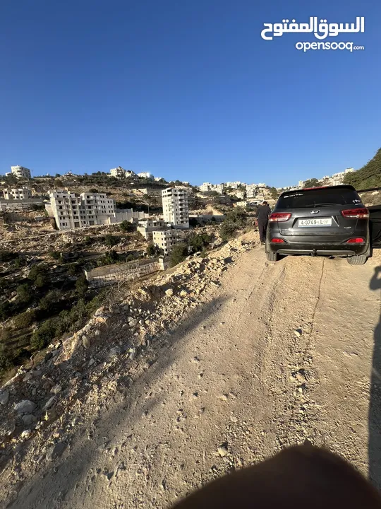 ارض واد الزرزير مطله وهادئه