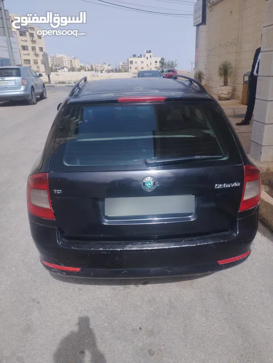 سكودا اكتافيا 2012 ماتور 1600للبيع كاش