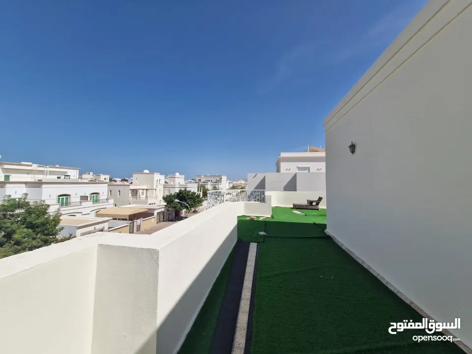 5 + 1 BR Beautiful Spacious Villa for Rent – Azaiba