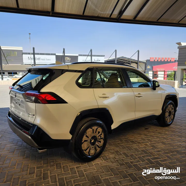 TOYOTA RAV4 XLE HYBRID- BLACK EDITION-2024-صنع ياباني