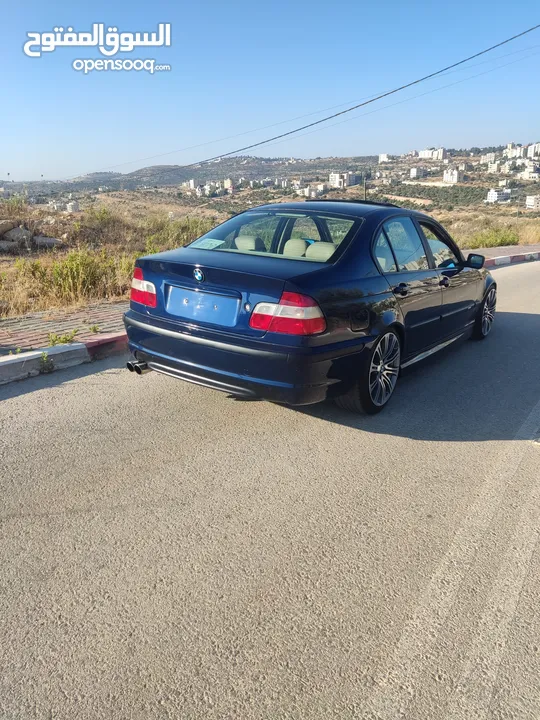 BMW 320i 6 cylinder
