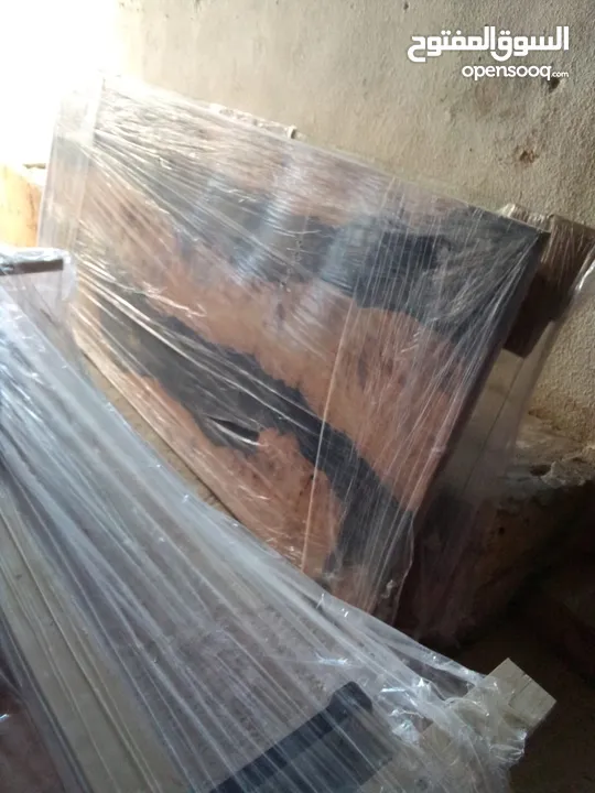 للبيع طاوله سفره خشب تركي مقاوم للماء والخدش مع 8 كراسي زان تفصيل جديد للبيع بسعر مغري للجادين فقط