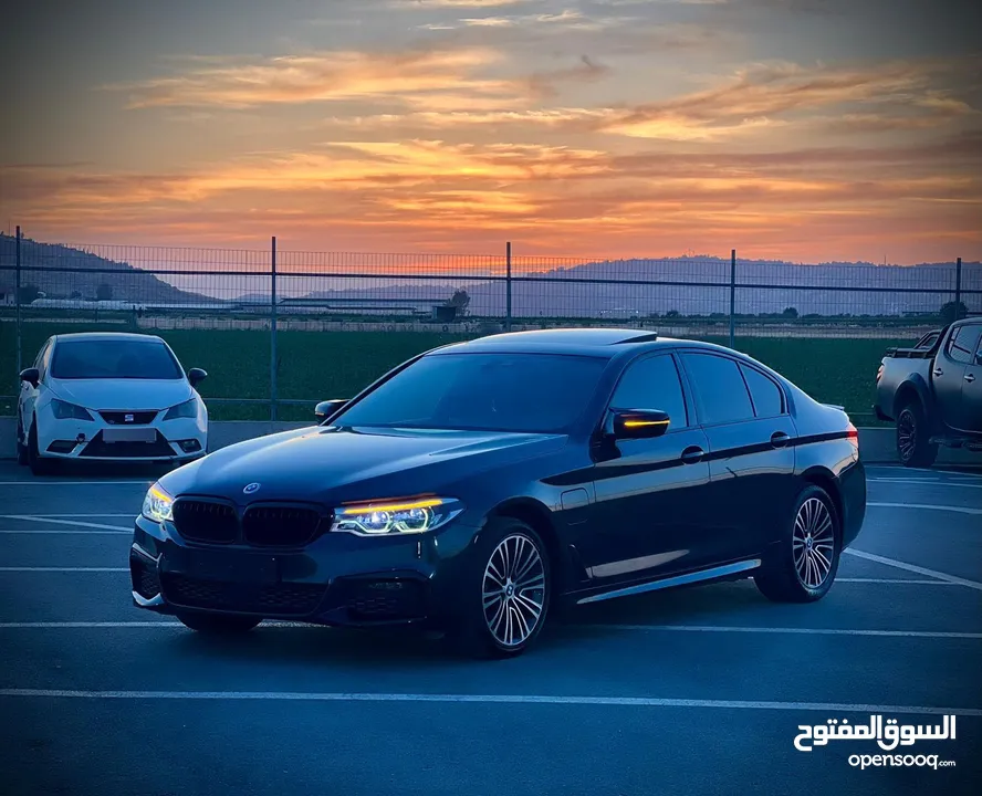 ‏530E   // 2019.            ‏ benzin  Plug In Hybrid (PLUG IN )  ‏ 297HP  Turb