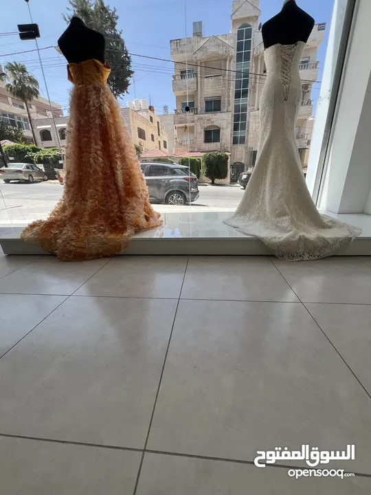 ديكور محل فساتين للبيع