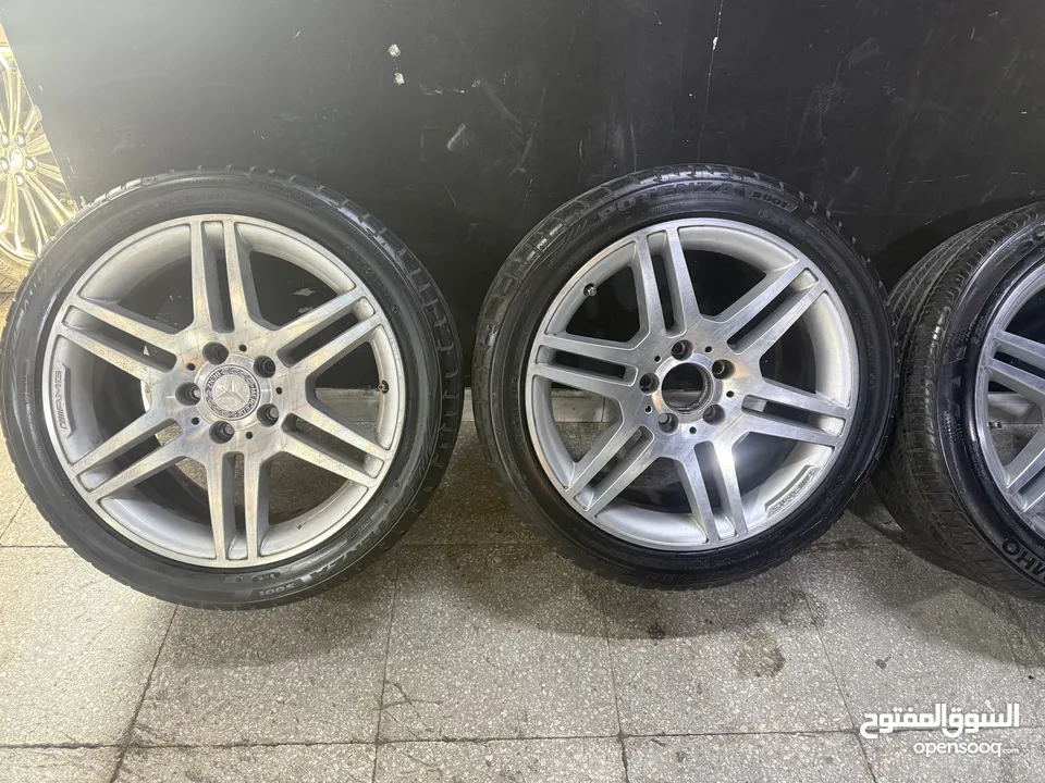 جنط مرسيدس w204 AMG  جنط بحالة ممتازه لا كسور ولا خشوط بحالة ممتازه حجم جنط 17 امامي رفيع خلفي عريض