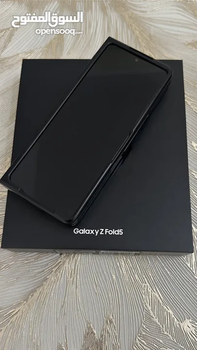 Samsung Galaxy Z Fold 5 (Almost New)