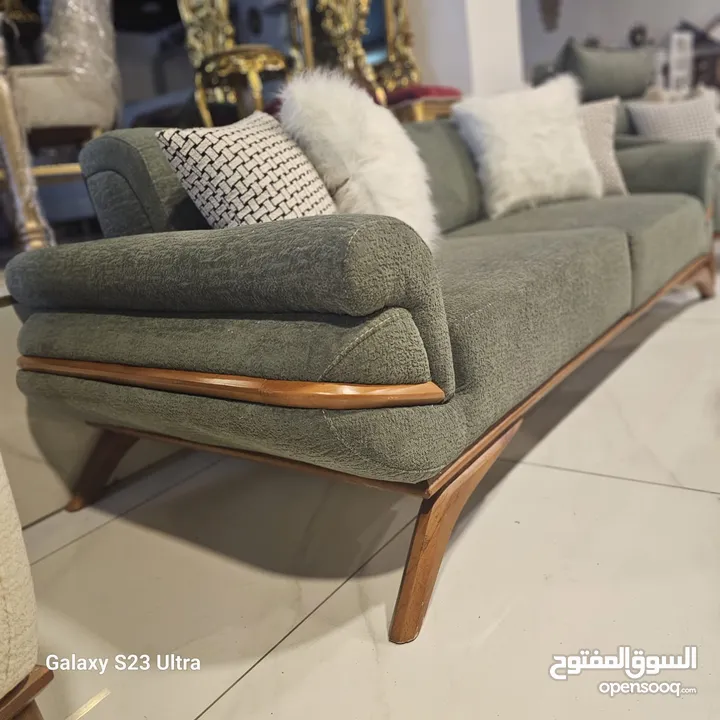 طقم كنب فاخر 7 مقاعد عصري ومودرن