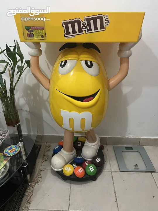 M&m holder