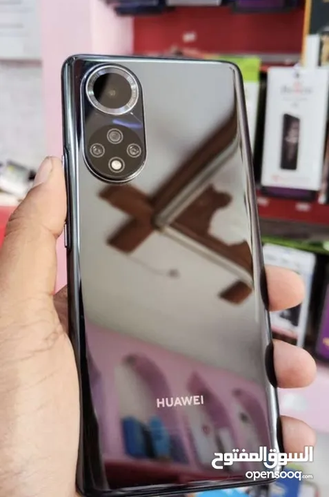 Huwewei nova 9 excellent condition