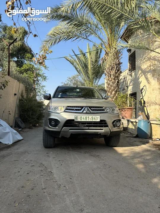تندر متسبيشي L200 دفع خلفي 4x2 الحالة نظيف و السعر قابل لتفاوض مطور قير نظاف نظاف