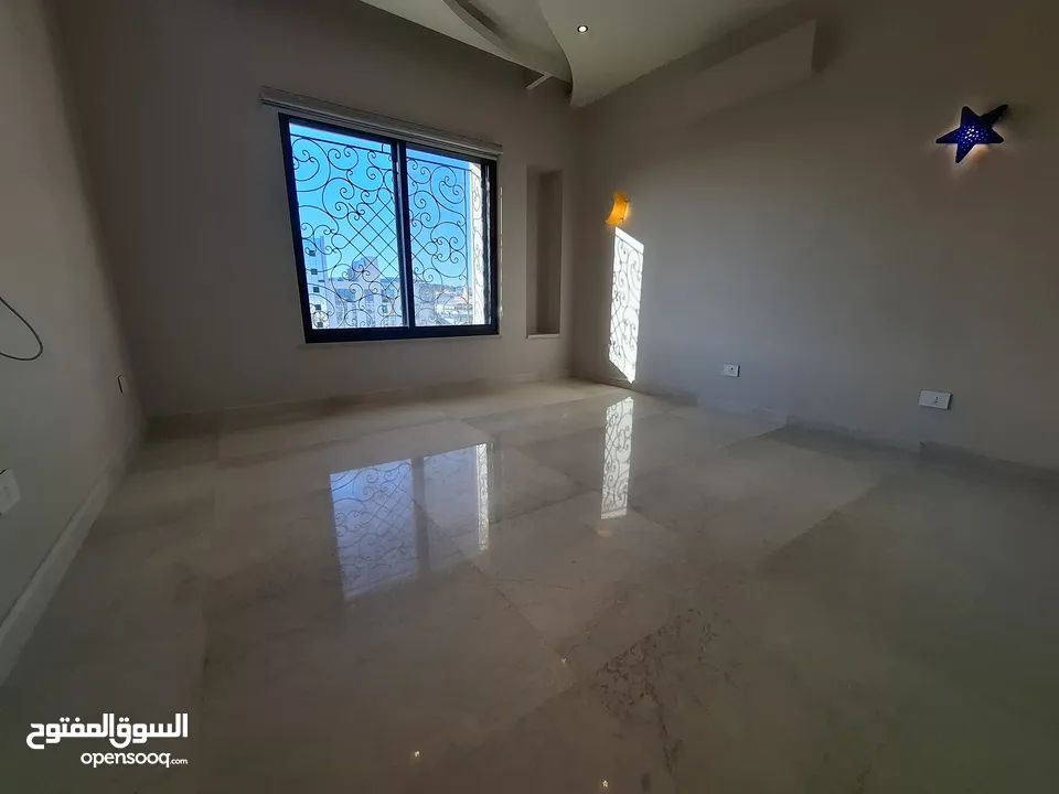 شقة شبه مفروشة للإيجار ( Property 43386 )-175083958