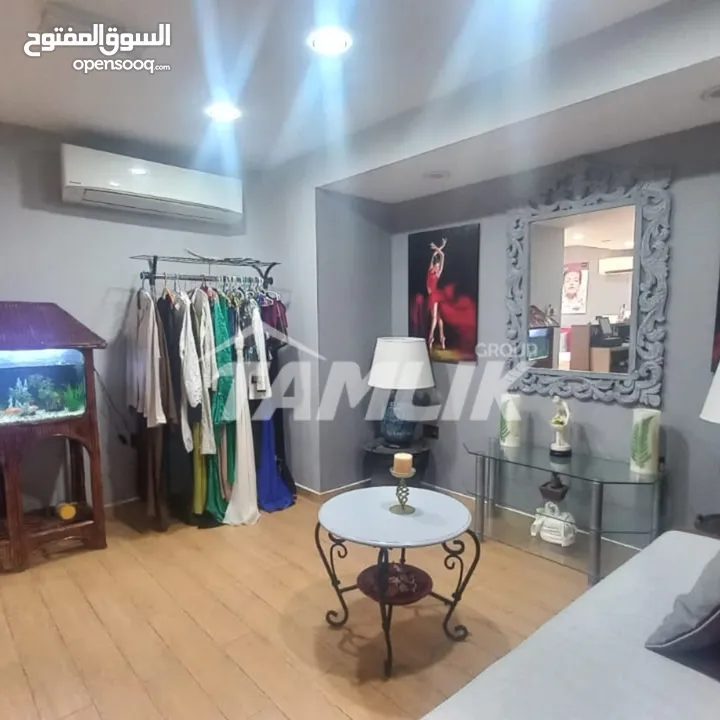 Excellent Commercial Salon for Rent in MQ  REF 310MB