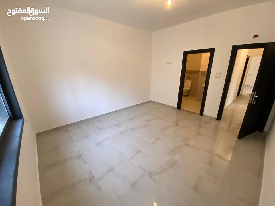 شقة للإيجار بمساحة 160 متر في البالوع