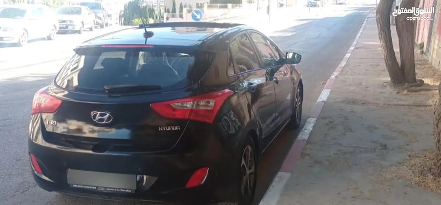 هيونداي i30 سنة 2016 نخب اوتومات مع بانوراما