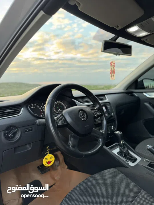 سكودا اوكتافيا 2016 اوتومات ديزل بوضع الشركة السيارة