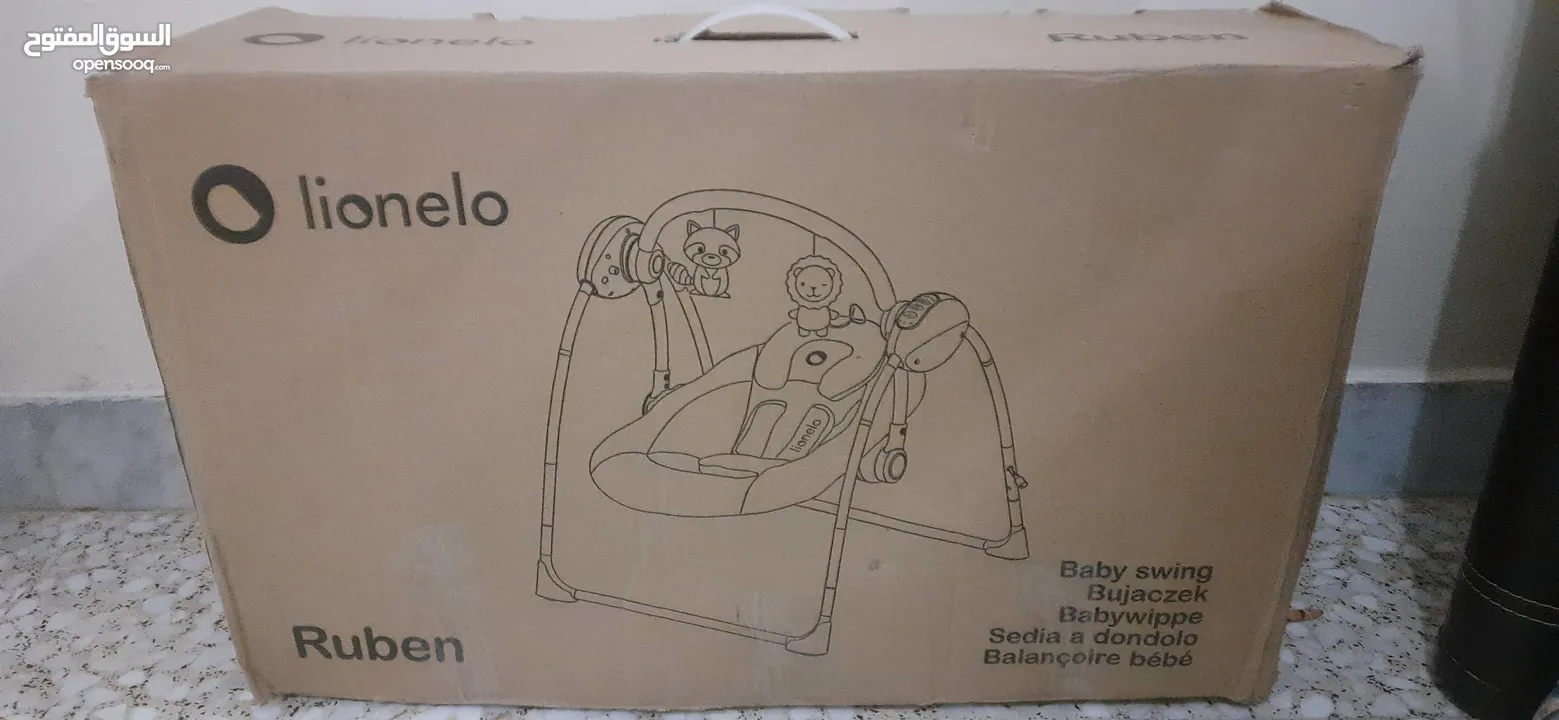 كرسي هزاز للاطفال ماركة ليونيلو جديد لم يستخدم للبيع.