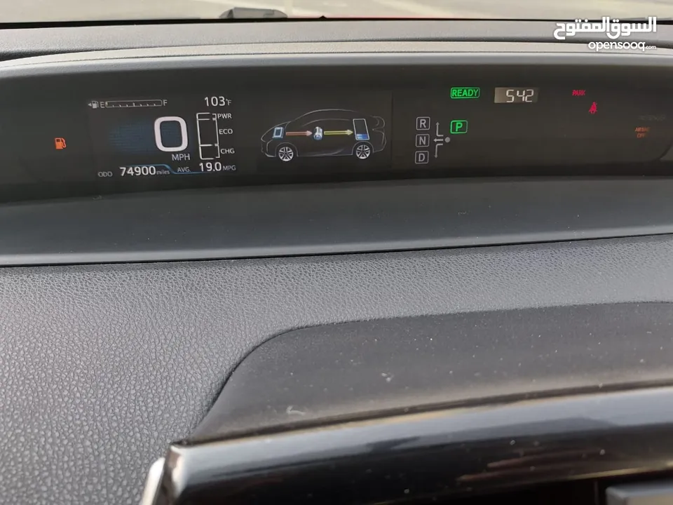 Toyota Prius 2016 Hybrid تويوتا بريوس هايبرد بحالة ممتازة
